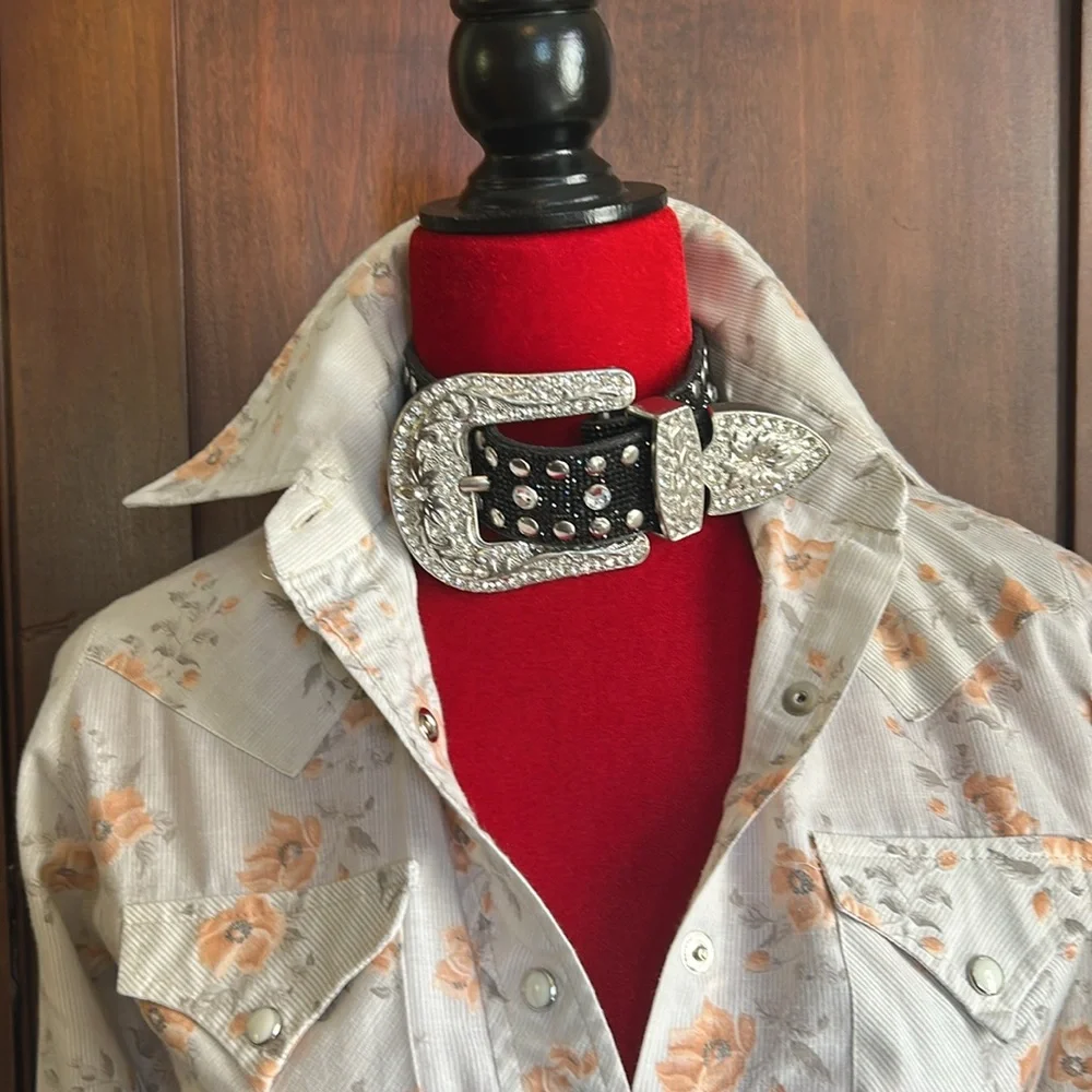 Glitzy Western Belt Choker - Picture 7 of 7